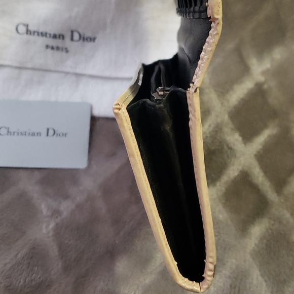 ❣SOLD Christian Dior Wallet❣ - Picture 13 of 16